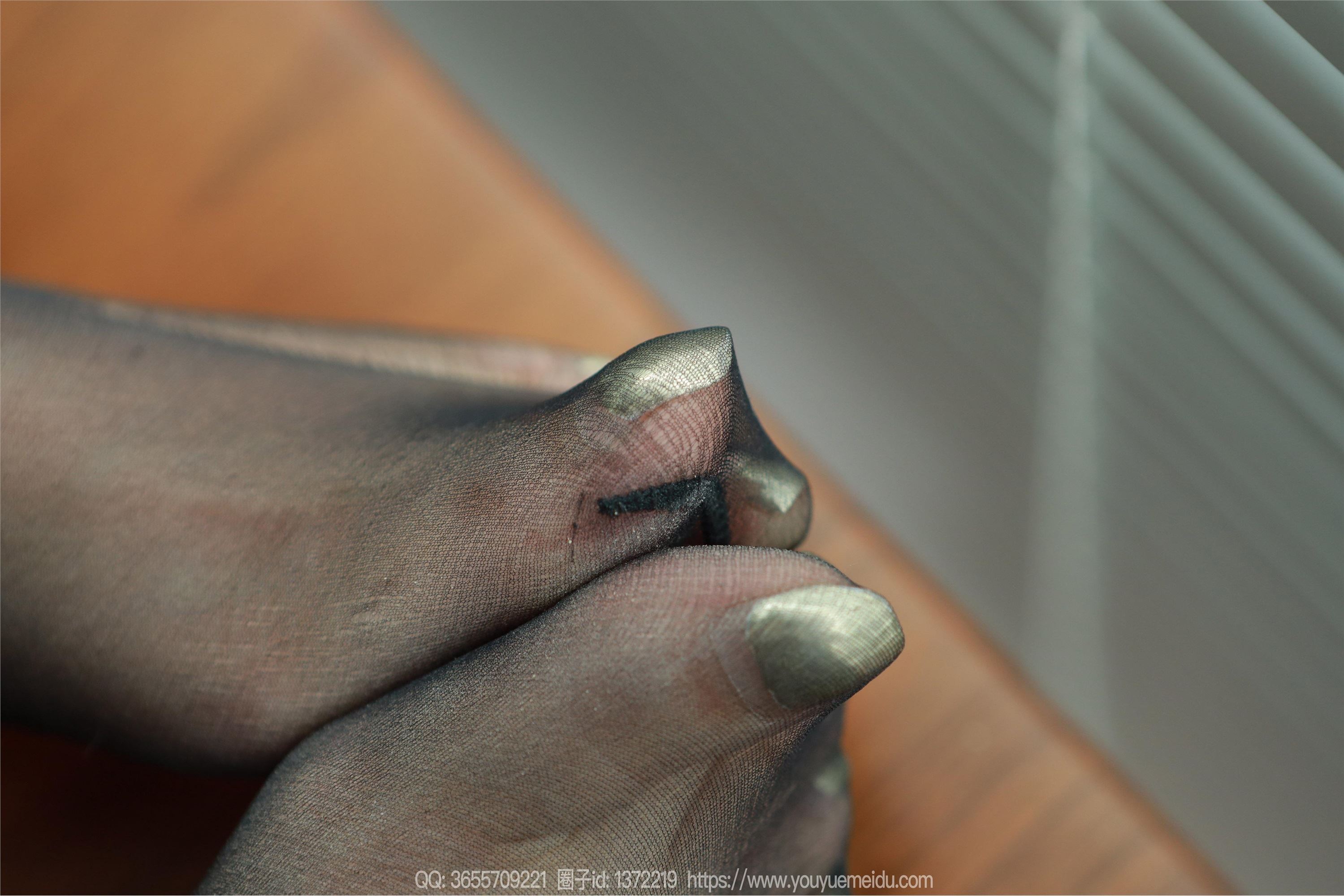 IESS异思趣向  2024.06.04 丝享家 1759 婉萍《紫色俏佳人》